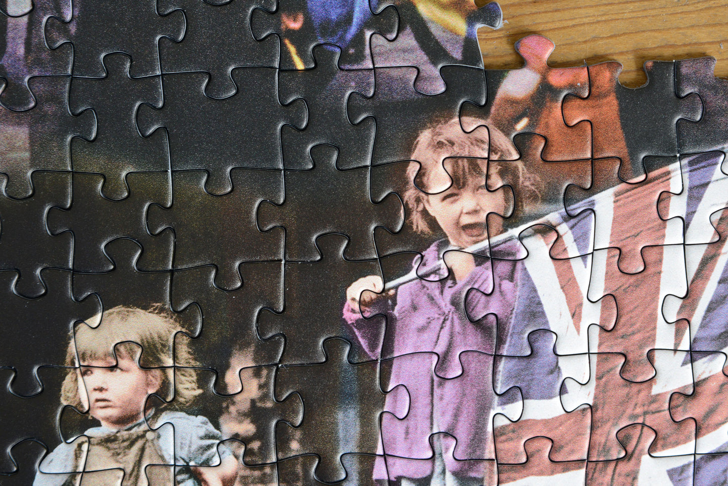 Imperial War Museum VE Day 80th Celebration 1000 Piece Jigsaw