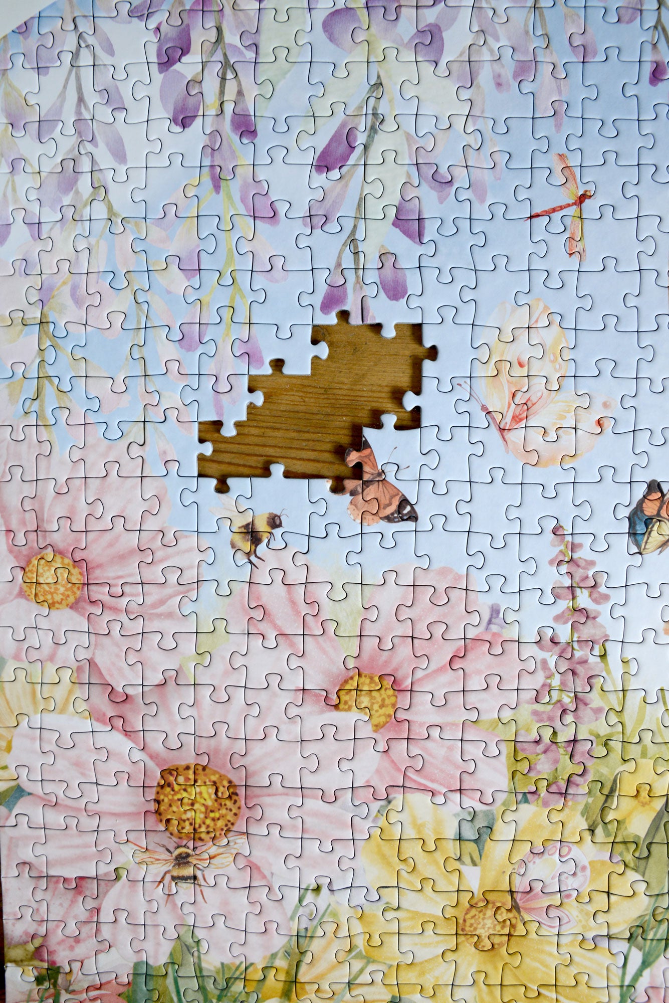 Garden Blooms & Butterflies 1000 Piece Jigsaw Puzzle