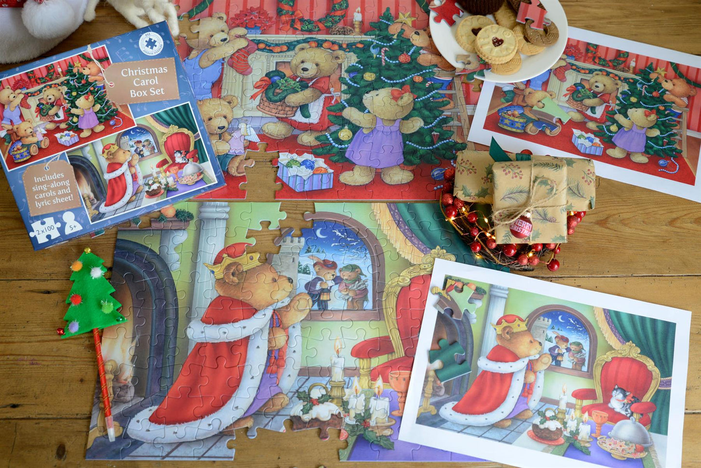 Christmas Carol 2 x 100 Piece Jigsaw set