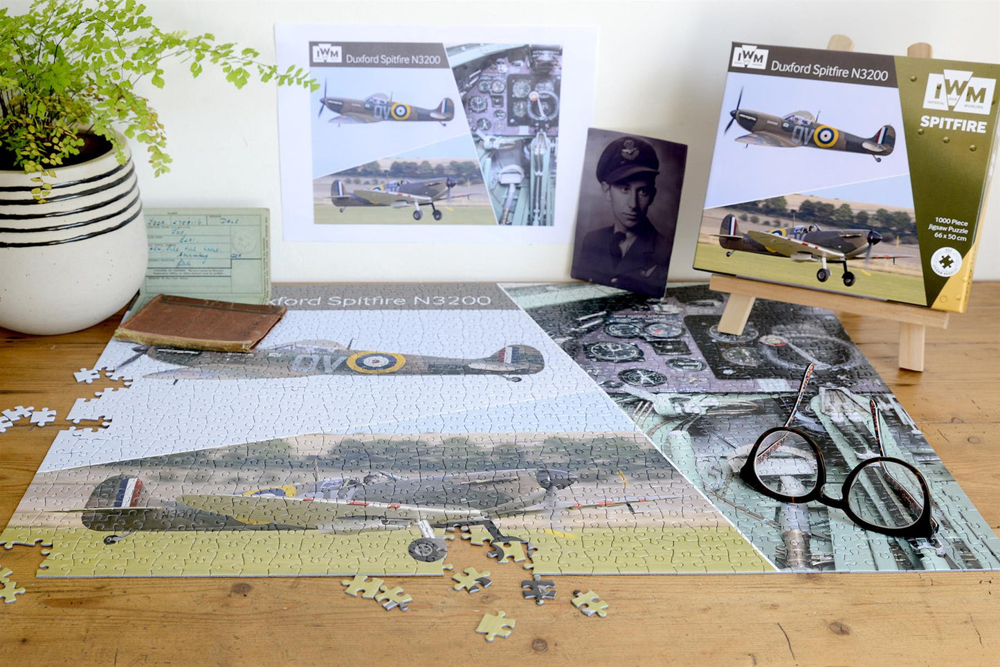 Imperial War Museums Spitfire 1000 Piece Jigsaw Puzzle